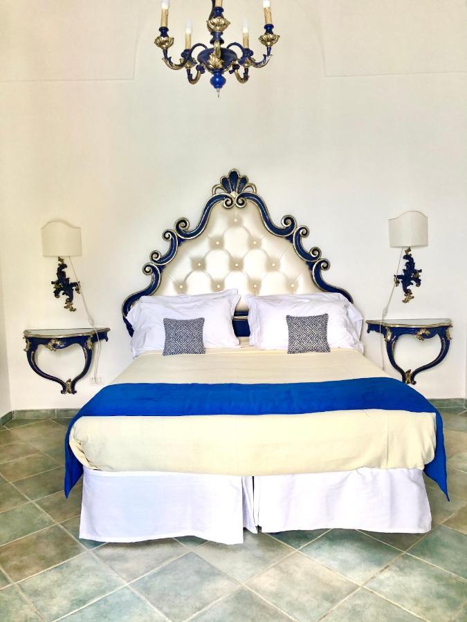 Queen View Apartment - No Kitchen Positano Bagian luar foto